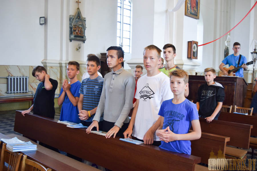 ministrant l 3
