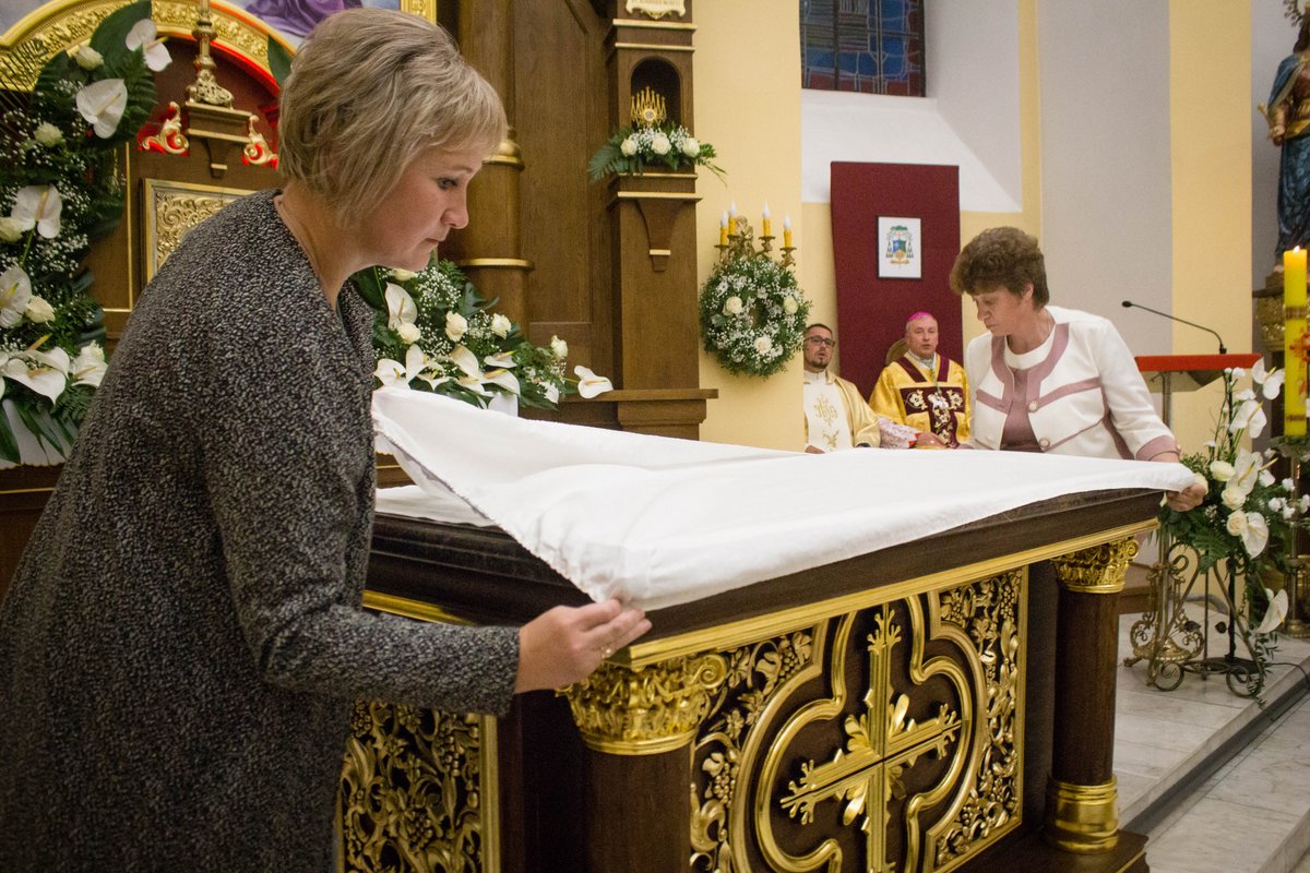 altar_smorgon_10