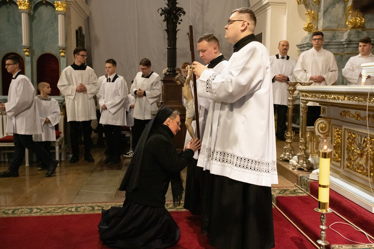 uszanowali_kryz_katedra_10