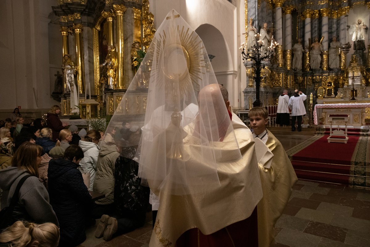 uszanowali_kryz_katedra_15