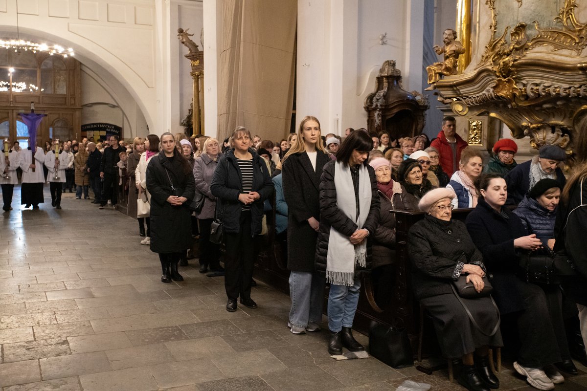 uszanowali_kryz_katedra_2