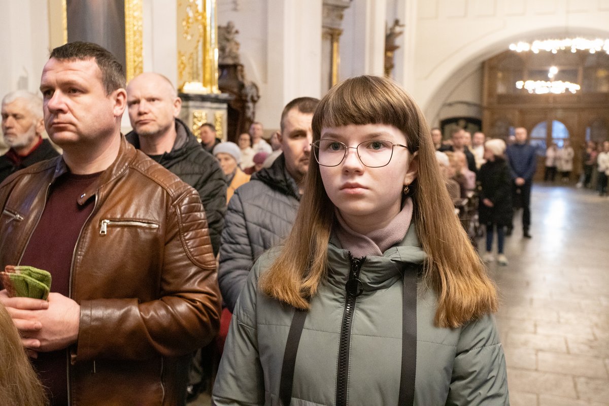 uszanowali_kryz_katedra_4