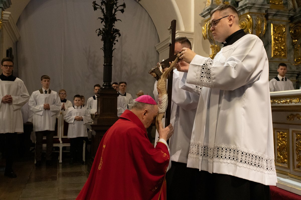 uszanowali_kryz_katedra_8