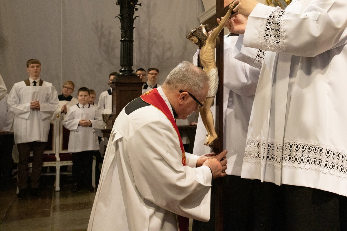 uszanowali_kryz_katedra_9