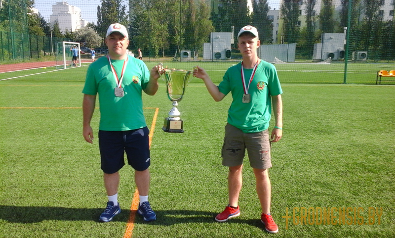 футбол 1