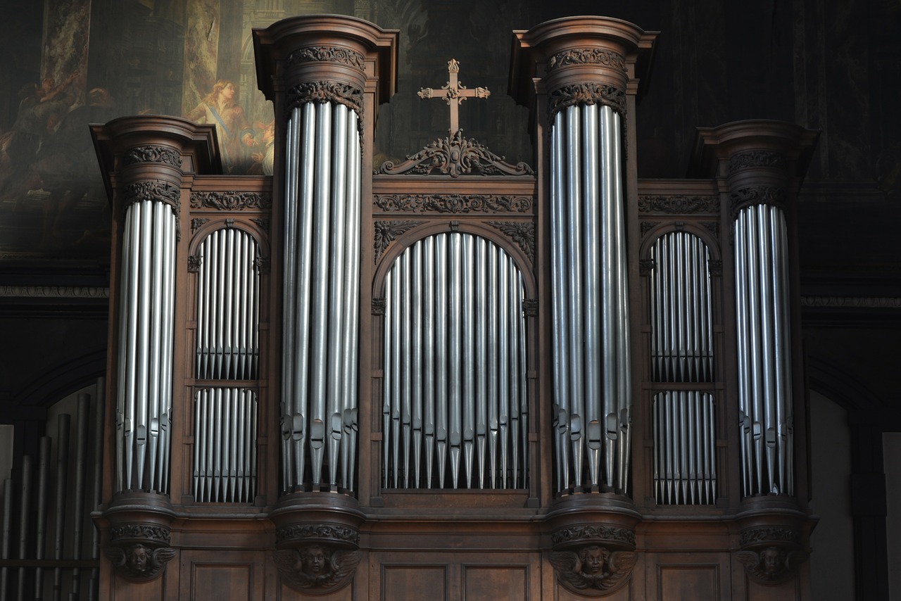 organ 239378 1280