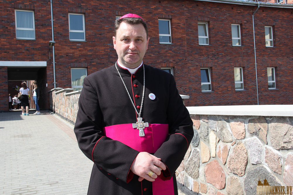 biskup staneuski 2