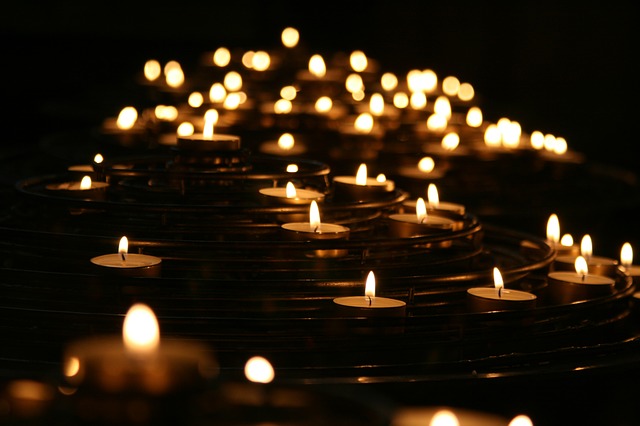 candlelights 1868525 640