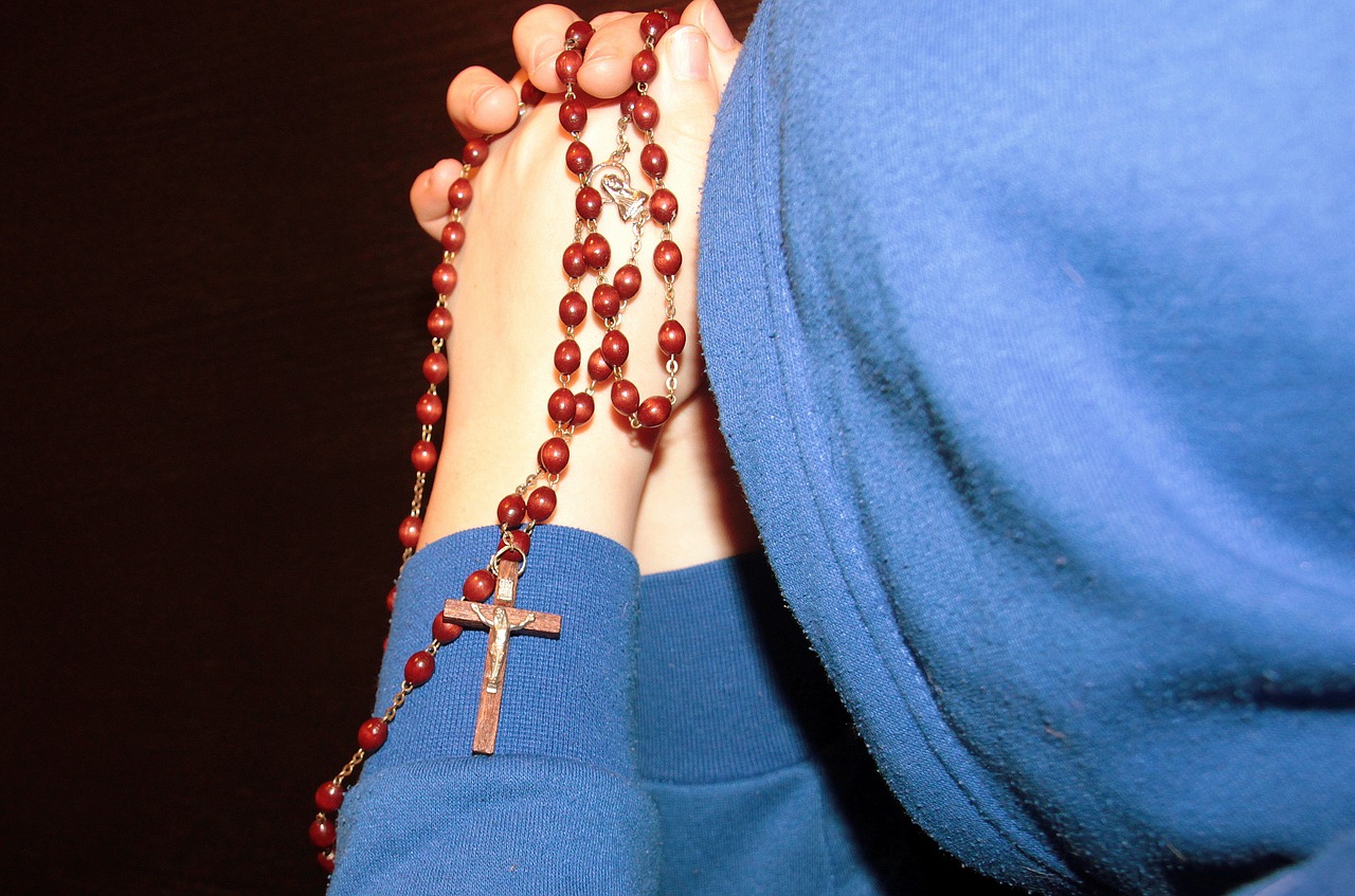 rosary 1212884 1280