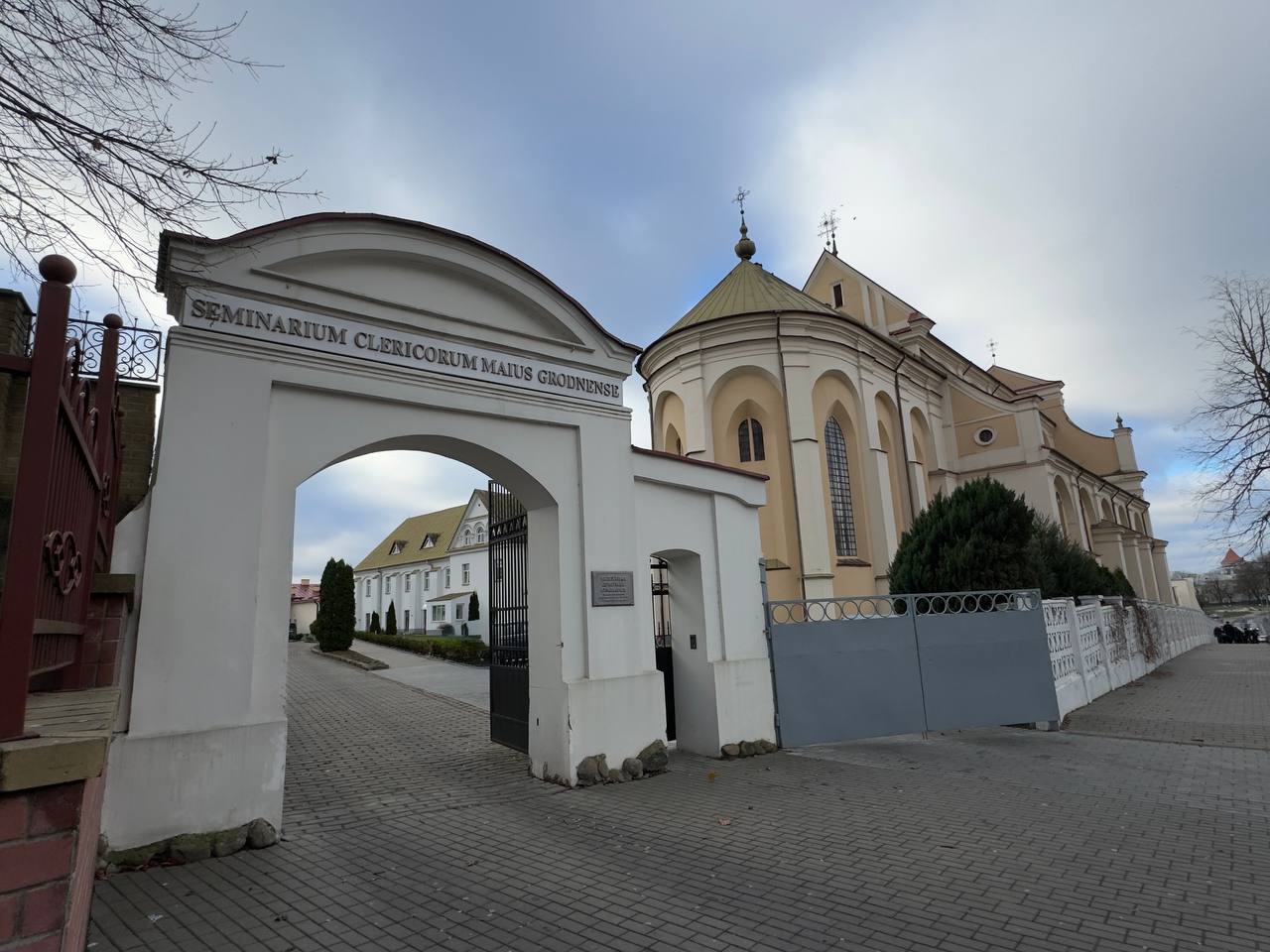 photo 2025 11 23 03 44 37