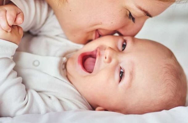 Арцыбіскуп Юзаф Станеўскі віншуе ўсіх матуль Беларусі з Днём маці
