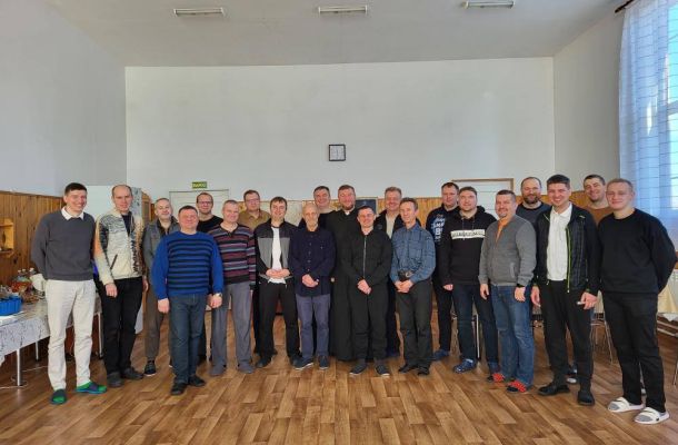 У навагрудскім кляштары назарэтанак прайшлі рэкалекцыі для мужчын