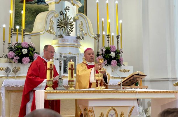 У Навагрудку адзначылі 82-ю гадавіну мучаніцкай смерці благаслаўлёных назарэтанак
