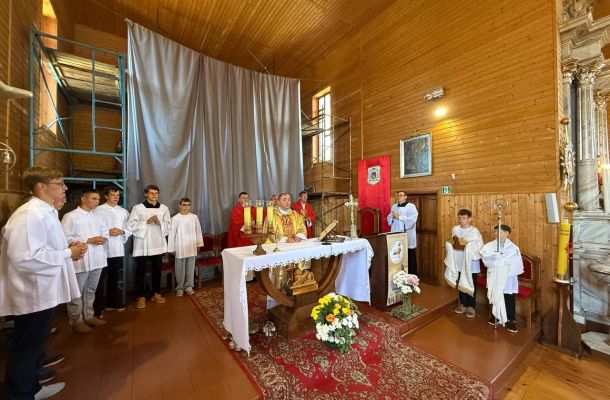 Біскуп Гродзенскі ў Макараўцах: “Касцёлу патрэбны сучасныя Пётр і Павел, каб прабываць у адзінстве і шукаць тых, хто згубіўся”