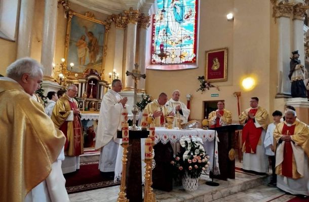 У Васілішках адзначылі адпустовую ўрачыстасць і юбілей святарства кс. Генадзя Кухарэвіча
