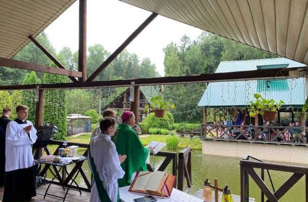 Біскуп Уладзімір Гуляй удзельнікам пілігрымкі Гродна – Тракелі: “Папрасіце Маці Божую, каб навучыла любіць, маліцца, верыць”