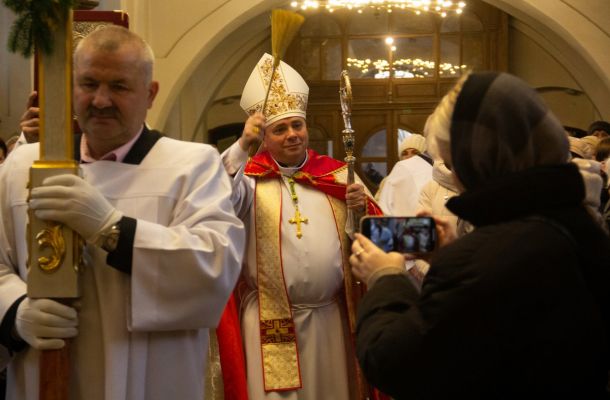 Біскуп Гродзенскі на адкрыцці дыяцэзіяльных святкаванняў Юбілейнага года: “Няхай юбілейныя ласкі перамяняюць нашы сэрцы”