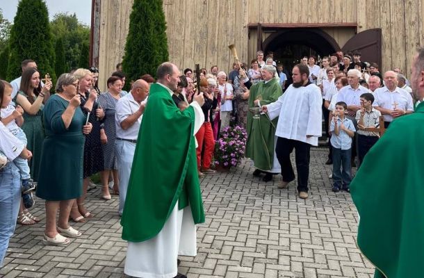 У адэльскай парафіі прайшлі святыя місіі