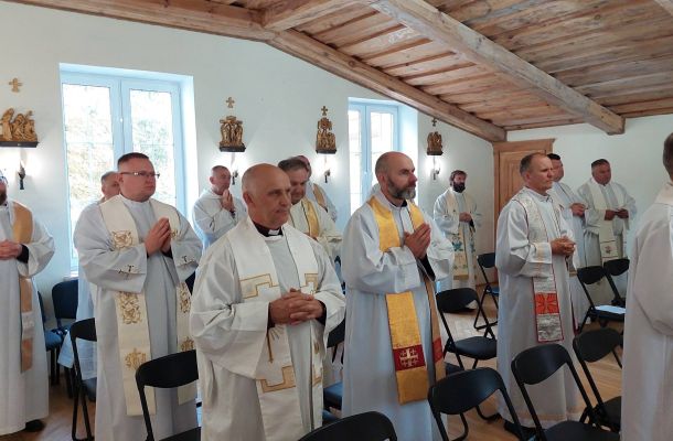 Іспанскі святар, які служыць у Расіі, правёў у Навагрудку рэкалекцыі для духавенства